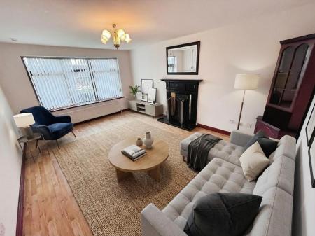 5 bedroom Detached house to let in Lurganure Road, Lisburn, BT28