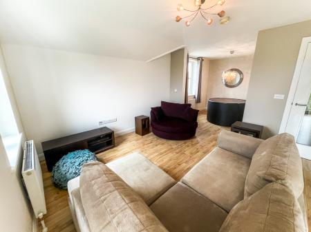 2 bedroom Apartment for sale in Limetree Manor, Lisburn, BT28