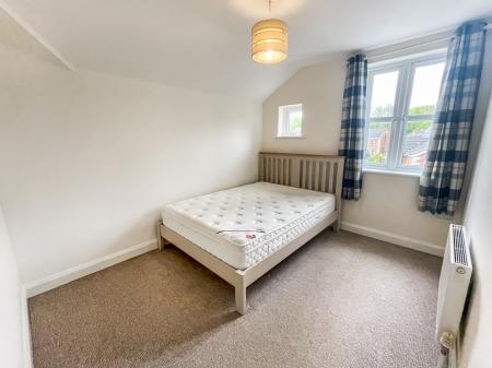 2 bedroom Apartment for sale in Limetree Manor, Lisburn, BT28