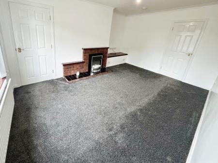 3 bedroom Terraced House to let in Ballyknockan Park, Lisburn, BT28