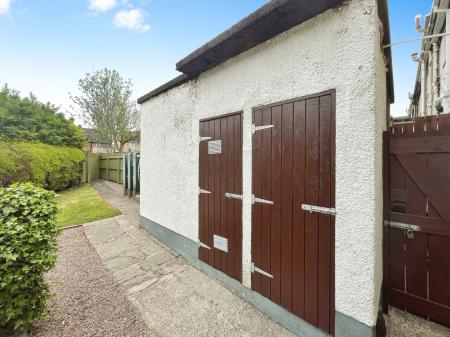 3 bedroom Terraced House to let in Ballyknockan Park, Lisburn, BT28