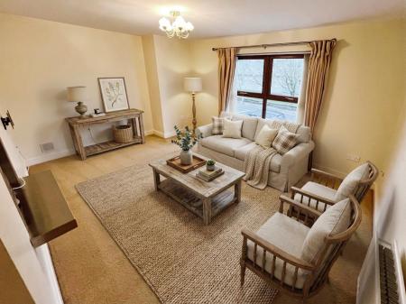 2 bedroom Flat to let in Keightley Court, Lisburn, BT28