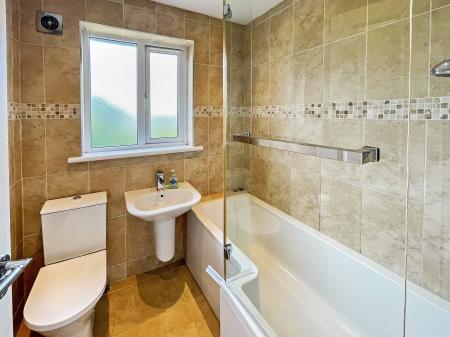 3 bedroom Semi-detached house for sale in Ashbourne Park, Lambeg, BT27
