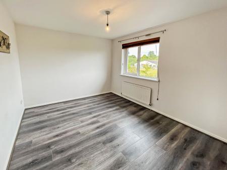 3 bedroom Semi-detached house for sale in Ashbourne Park, Lambeg, BT27