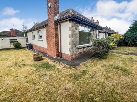 3 bedroom Detached bungalow for sale in Largymore Drive, Lisburn, BT27