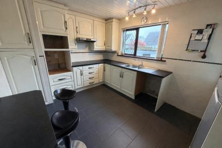 3 bedroom Semi-detached house for sale in Greenburn Park, Lambeg, BT27