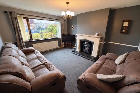 3 bedroom Semi-detached house for sale in Greenburn Park, Lambeg, BT27