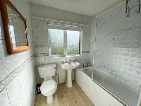 3 bedroom Detached house to let in Parkland Avenue, Lisburn, BT28