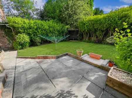 3 bedroom Detached house to let in Parkland Avenue, Lisburn, BT28