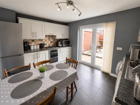 3 bedroom Semi-detached house for sale in Glenwood Court, Lisburn, BT28
