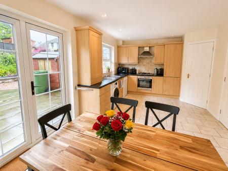 3 bedroom Semi-detached house for sale in Railway Cottages, Lambeg, BT27