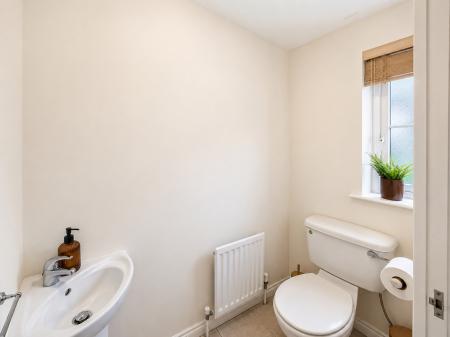 3 bedroom Semi-detached house for sale in Railway Cottages, Lambeg, BT27