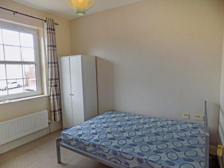 2 bedroom Apartment to let in Breton Road, Lisburn, BT28