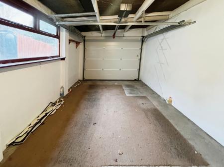 3 bedroom Terraced House to let in Granville Gardens, Banbridge, BT32