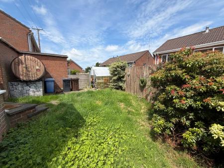 3 bedroom End of terrace house for sale in Kilwarlin Park, Hillsborough, BT26