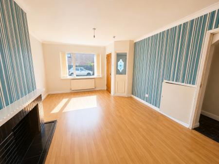 3 bedroom Semi-detached house for sale in Lagmore Grove, Dunmurry, BT17