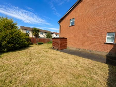 3 bedroom Semi-detached house for sale in Lagmore Grove, Dunmurry, BT17