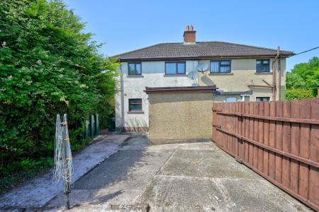 3 bedroom Semi-detached house for sale in Castlevue Park, Moira, BT67