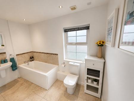 3 bedroom Town house for sale in Sir Richard Wallace Walk, Lisburn, BT28