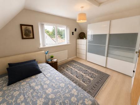 2 bedroom Semi-detached house for sale in Greenburn Park, Lambeg, BT27