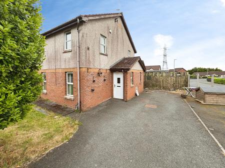 White Rise, Dunmurry, BT17