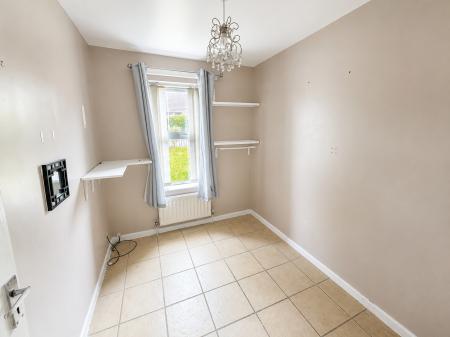 4 bedroom Semi-detached house for sale in White Rise, Dunmurry, BT17