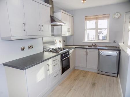 2 bedroom Town house to let in Old Mill Cottages, Derriaghy, BT28