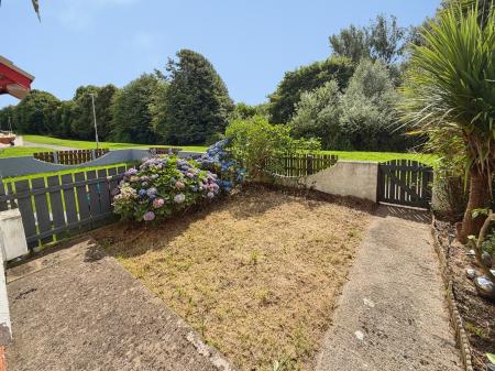 3 bedroom Terraced House for sale in Lagan Walk, Lisburn, BT28