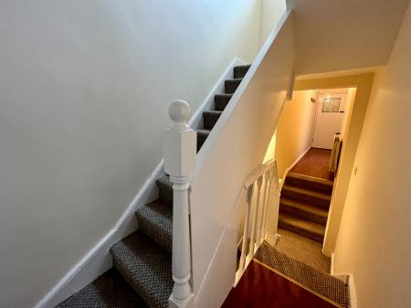 2 bedroom Flat to let in Bridge Street, Lisburn, BT28