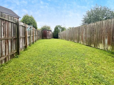 3 bedroom Town house to let in Mornington Avenue, Lisburn, BT28