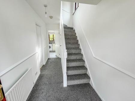 3 bedroom Semi-detached house to let in Old Mill Heights, Hillsborough, BT26