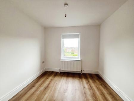 3 bedroom Semi-detached house to let in Hillsborough Road, Lisburn, BT28
