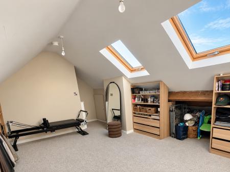 3 bedroom Semi-detached house for sale in Palmer Avenue, Lisburn, BT28