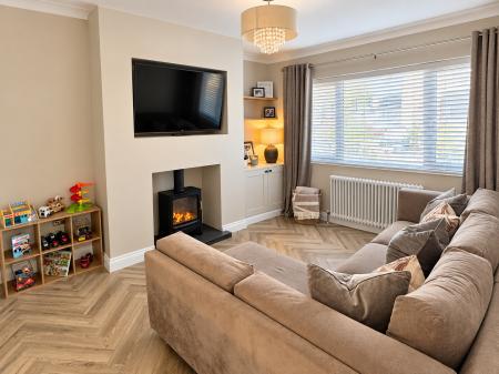 3 bedroom Semi-detached house for sale in Palmer Avenue, Lisburn, BT28