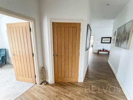 3 bedroom Bungalow to let in Bresagh Road, Lisburn, BT27