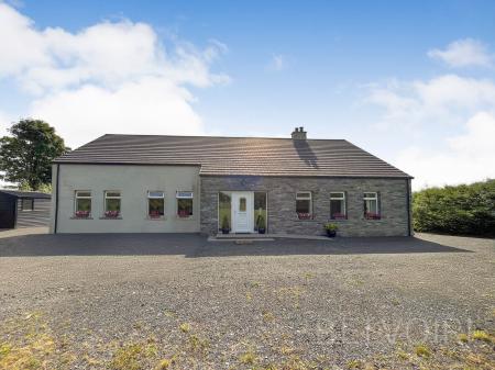 Bresagh Road, Lisburn, BT27