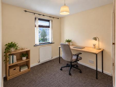 3 bedroom Terraced House for sale in Glenmore Drive, Lisburn, BT27