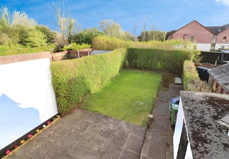 3 bedroom Terraced House to let in Beechland Drive, Lisburn, BT28