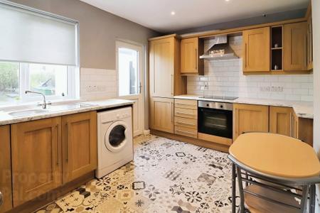 3 bedroom Terraced House to let in Beechland Drive, Lisburn, BT28