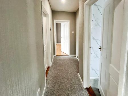 2 bedroom Apartment to let in Lawnmount Crescent, Lisburn, BT27