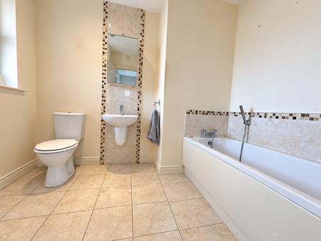 3 bedroom Semi-detached house to let in Mornington Gardens, Lisburn, BT28