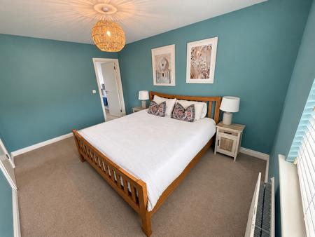 3 bedroom Semi-detached house to let in Mornington Gardens, Lisburn, BT28