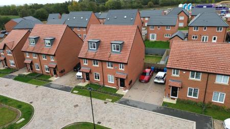 3 bedroom Semi-detached house for sale in Fox Clump Way, Prescot, L35