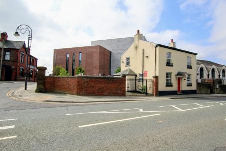 6 bedroom Commercial Property for sale in High Street, Prescot, L34