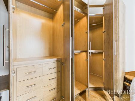 1 bedroom Barn Conversion for sale in Warrington Road, Rainhill, L35