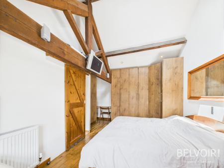 1 bedroom Barn Conversion for sale in Warrington Road, Rainhill, L35