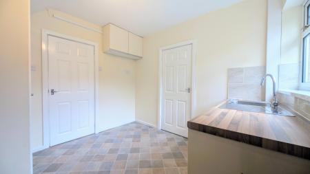 3 bedroom Terraced House to let in Molyneux Drive, Prescot, L35