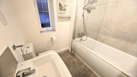 3 bedroom Semi-detached house to let in Buckthorne Road, Whiston, L35