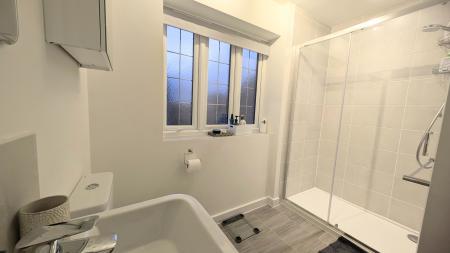 3 bedroom Semi-detached house to let in Buckthorne Road, Whiston, L35