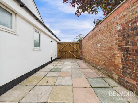 5 bedroom House of Multiple Occupation for sale in Walkers Lane, St Helens, WA9